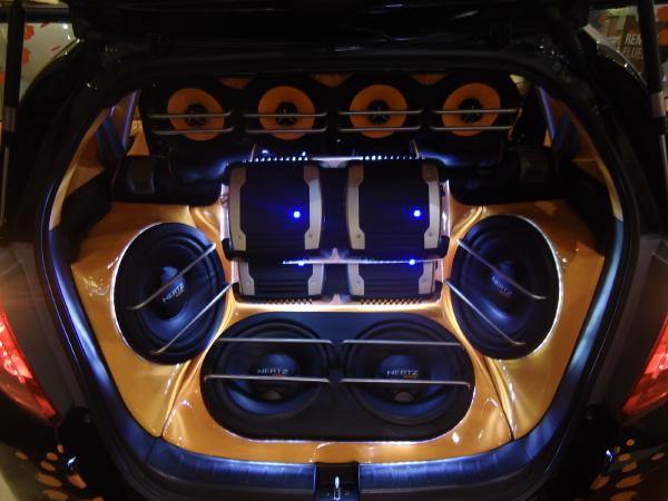 AV Masterclass: Upgrading your car's audio, part 1: sources and speakers